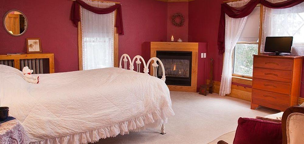The Sawyer House Bed & Breakfast Sturgeon Bay Exterior photo