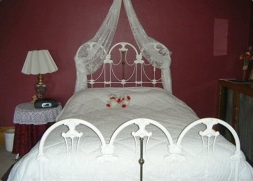 The Sawyer House Bed & Breakfast Sturgeon Bay Exterior photo